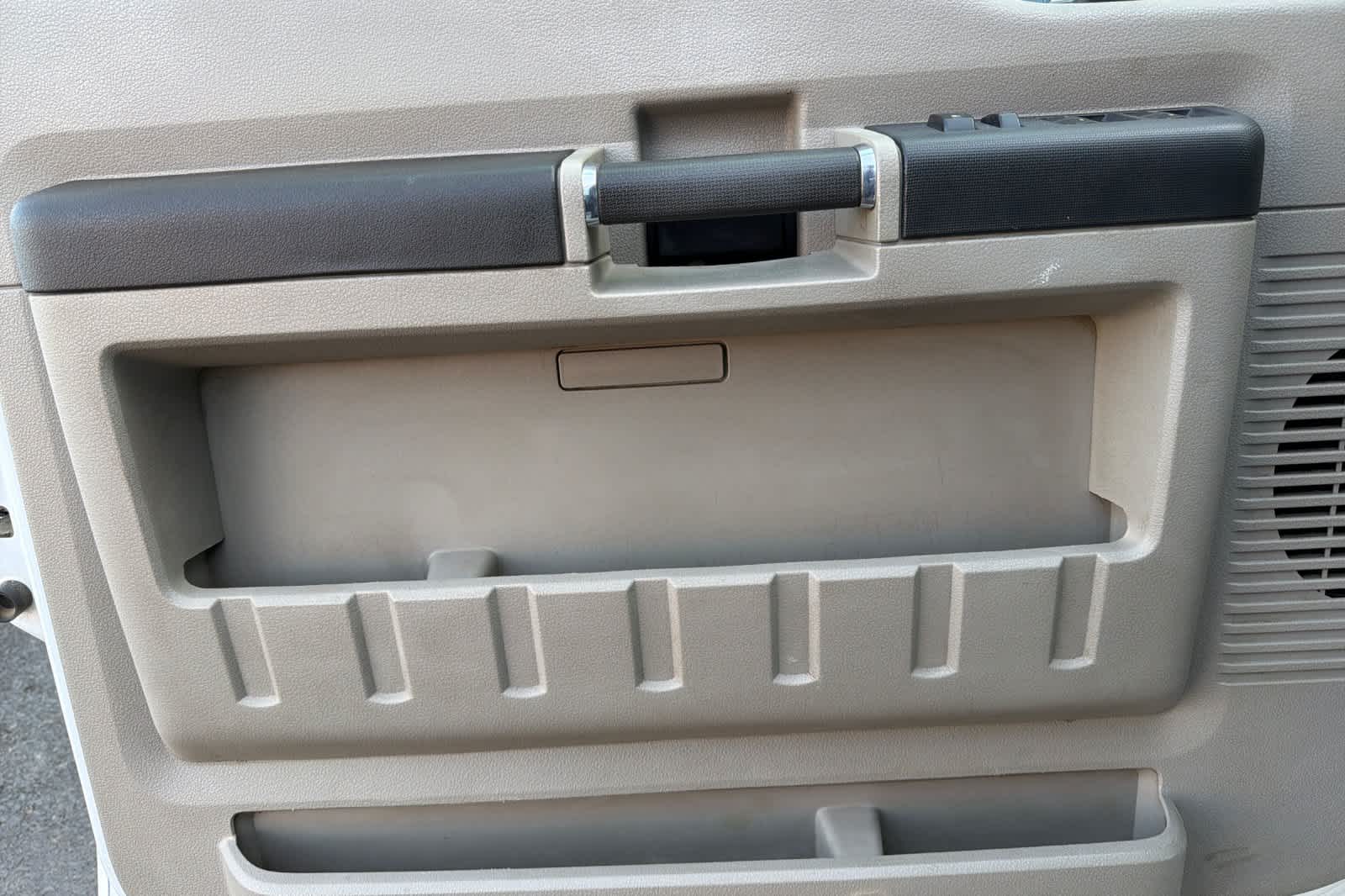 Thumbnail: 2008 Ford F-350 - 14