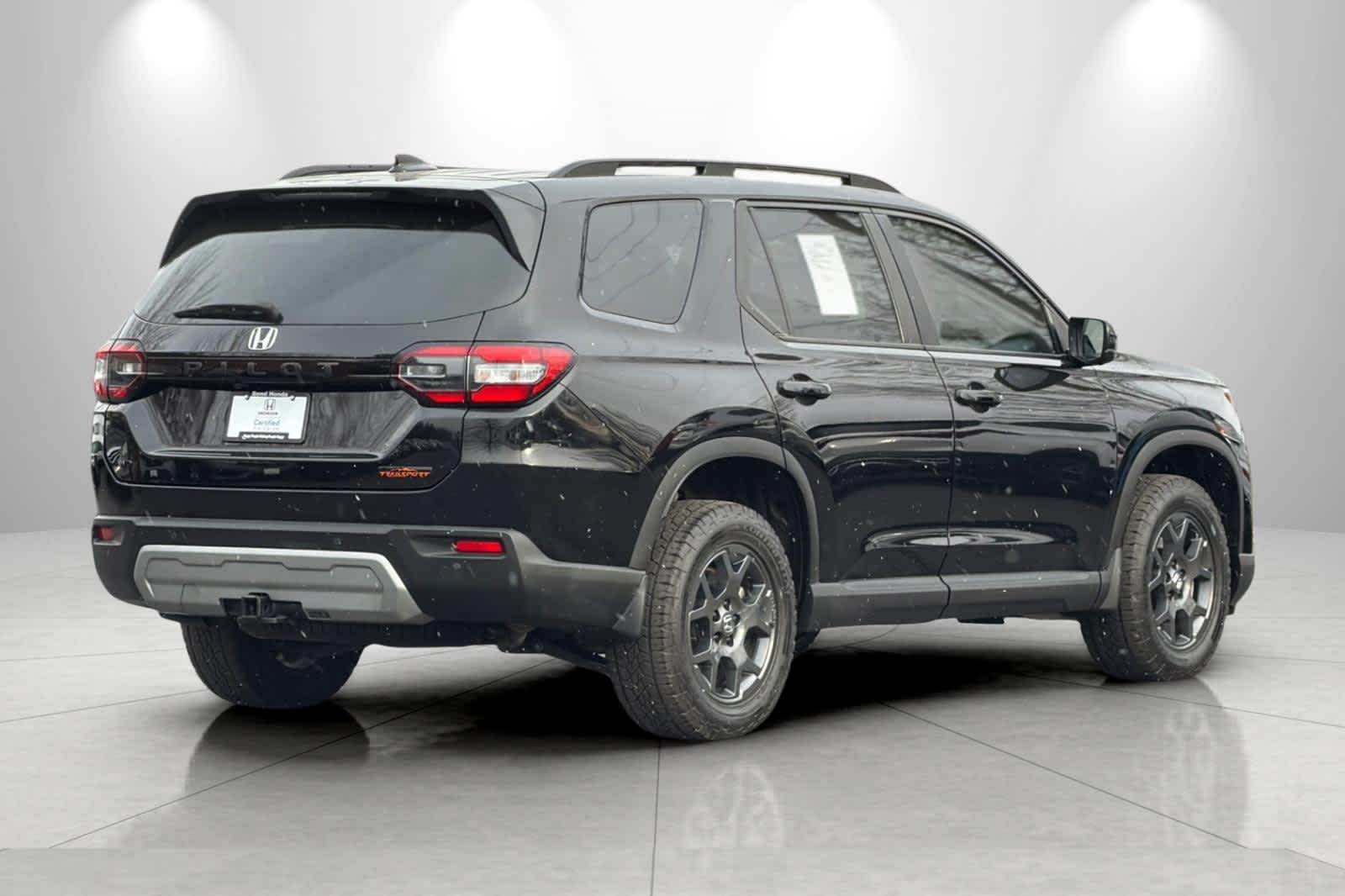 Thumbnail: 2024 Honda Pilot - 2