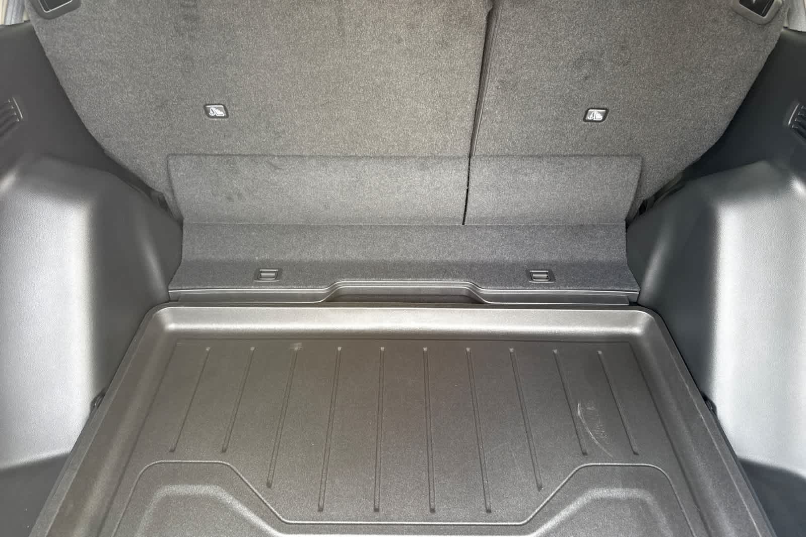 2027 Honda CR-V EX - Photo 17