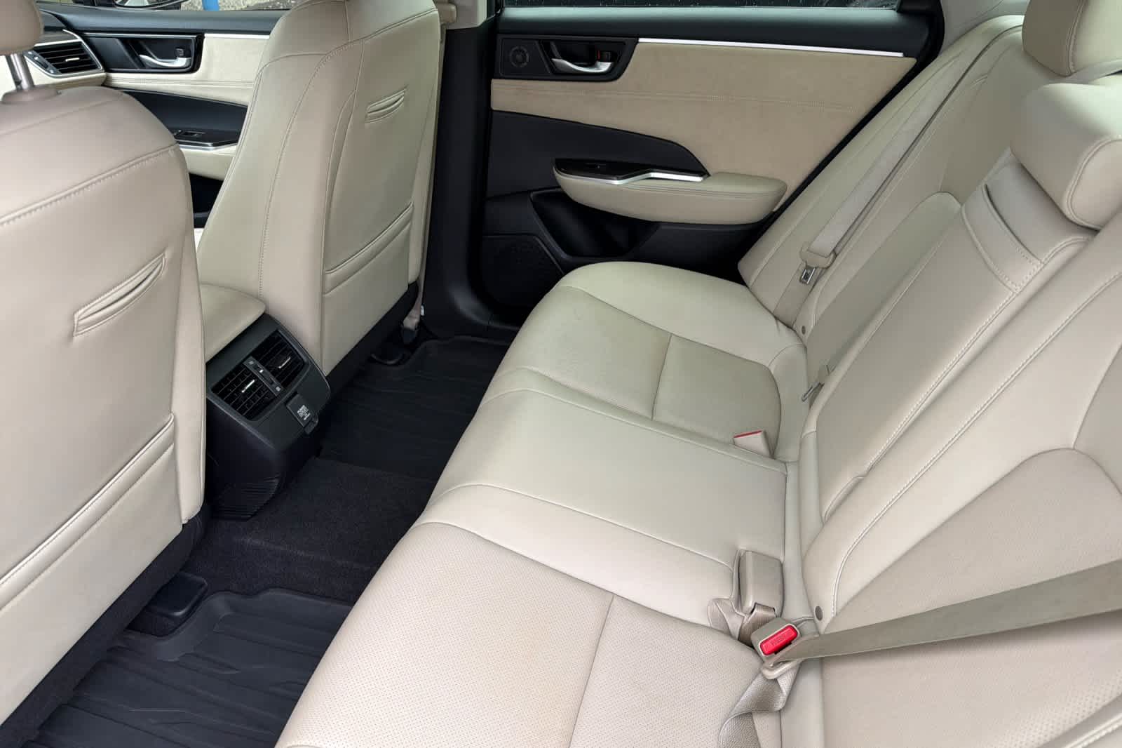 Thumbnail: 2018 Honda Clarity - 4