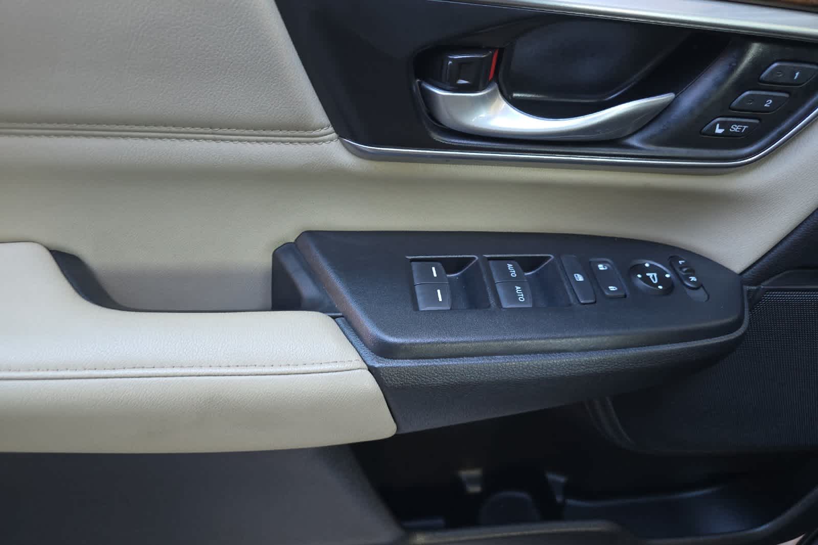 Thumbnail: 2022 Honda CR-V - 14