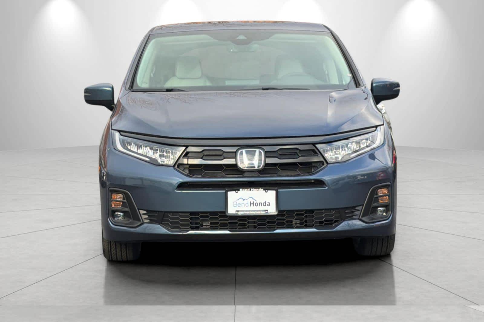 Thumbnail: 2026 Honda Odyssey - 10