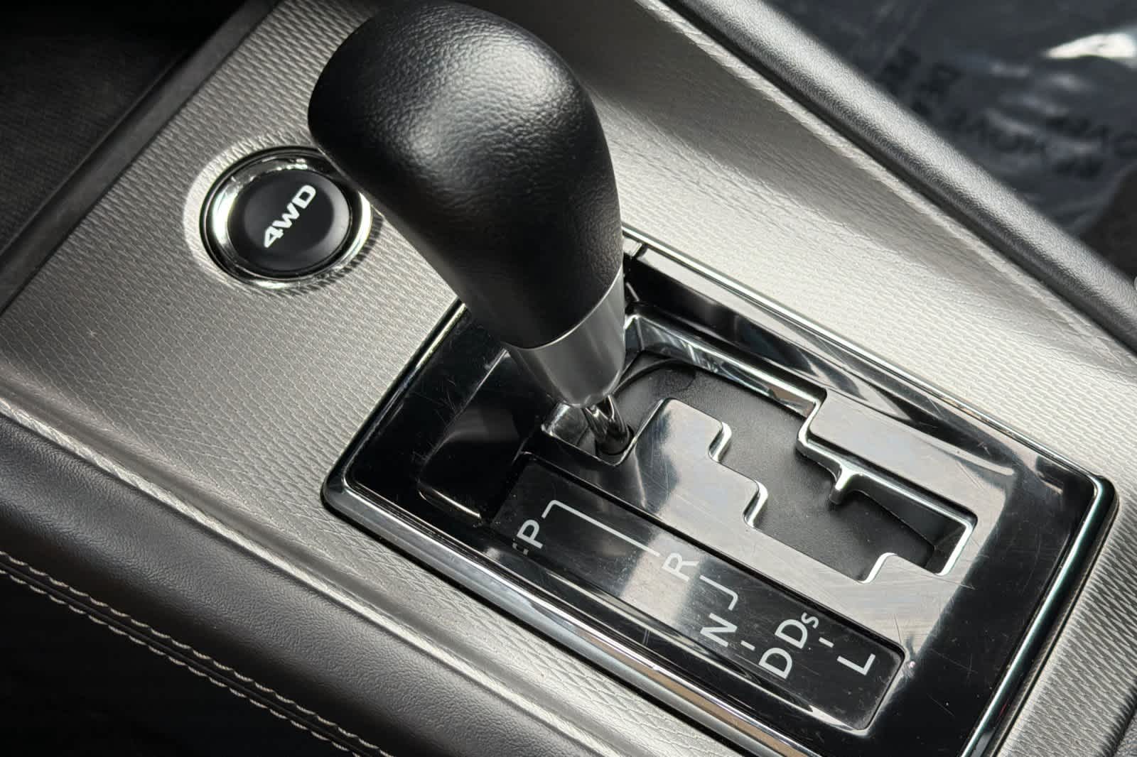 Thumbnail: 2024 Mitsubishi Outlander Sport - 23