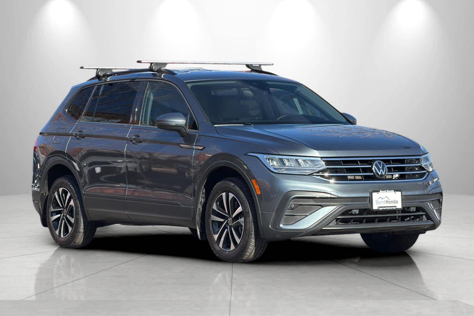 Thumbnail: 2022 Volkswagen Tiguan - 9