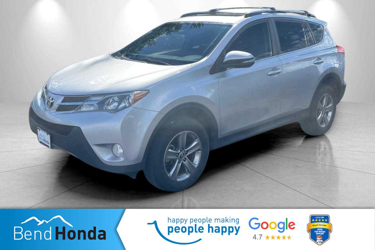 Thumbnail: 2015 Toyota RAV4 - 1