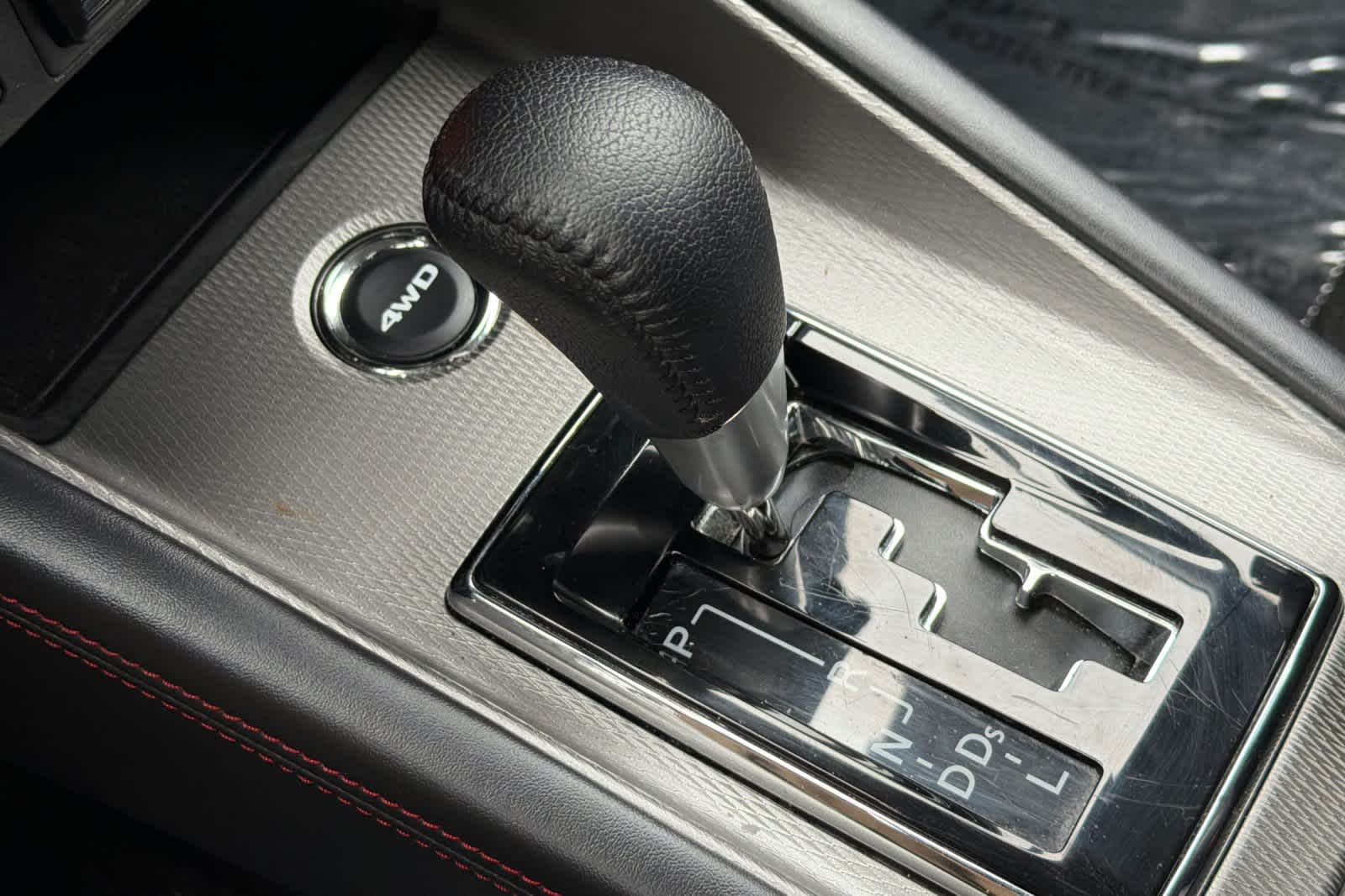 Thumbnail: 2024 Mitsubishi Outlander Sport - 23