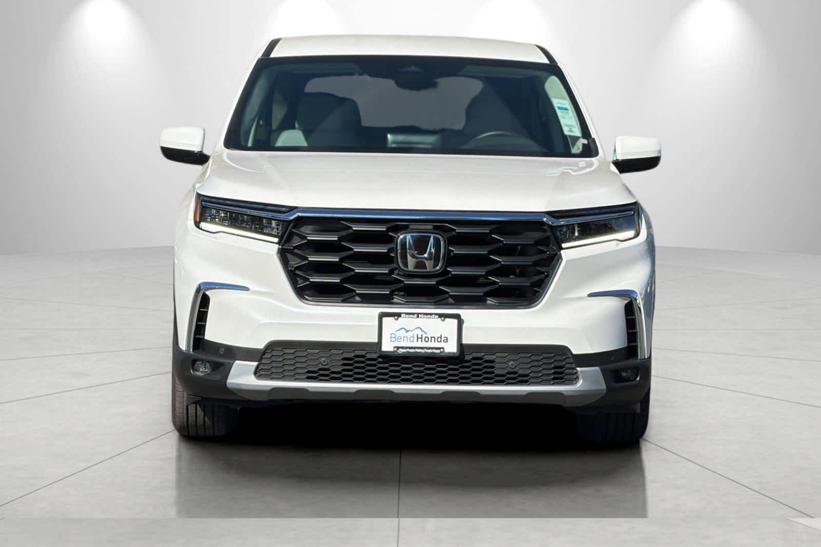 Thumbnail: 2025 Honda Pilot - 9