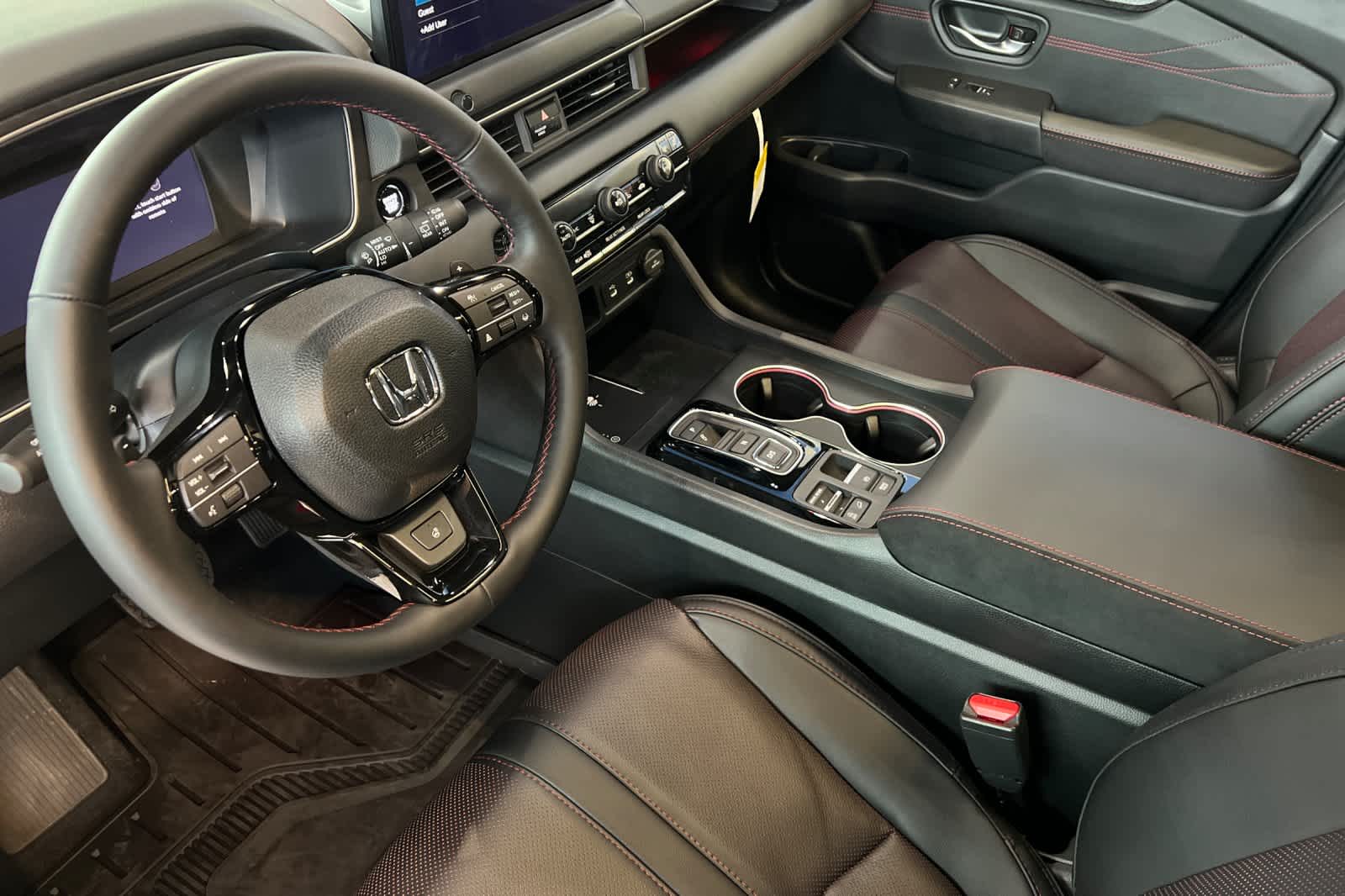 Thumbnail: 2026 Honda Pilot - 13