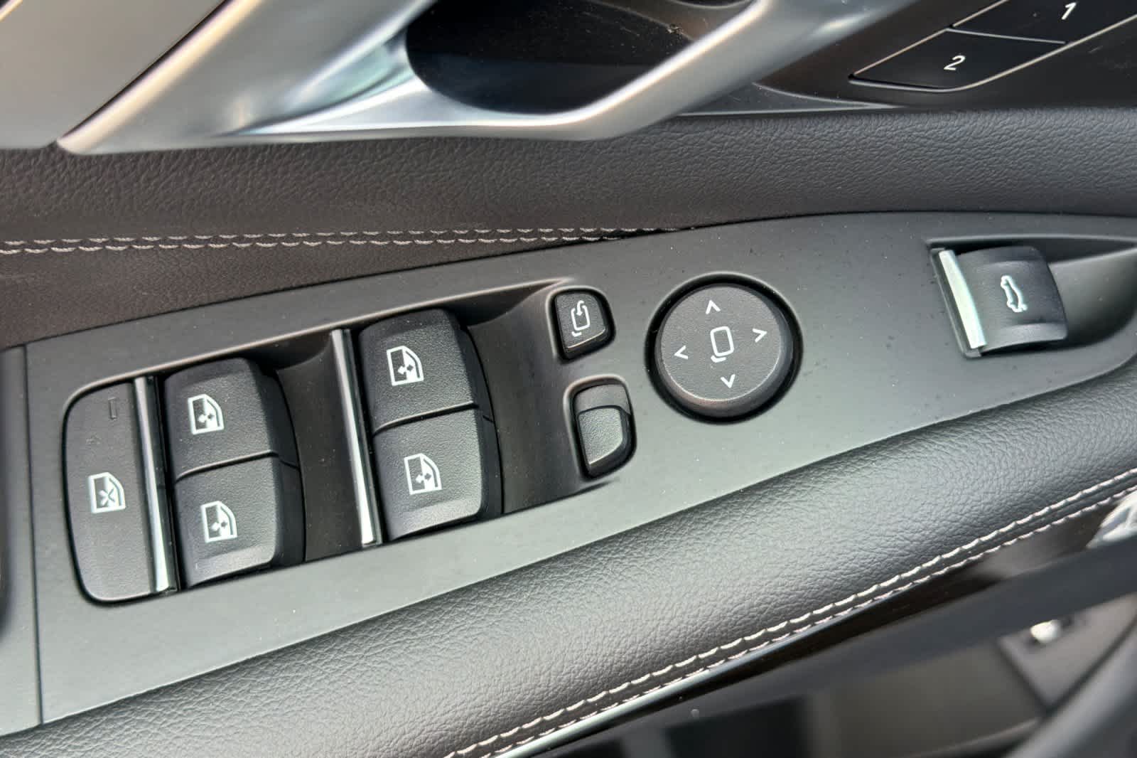 Thumbnail: 2021 BMW X5 - 15