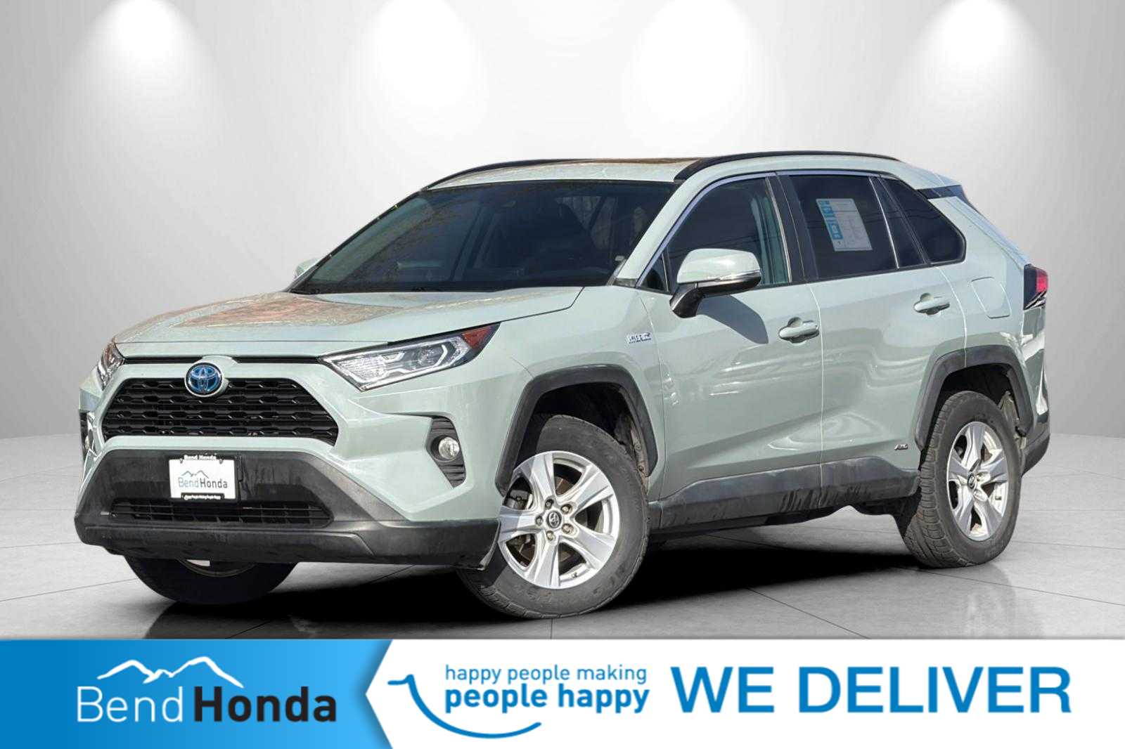 Thumbnail: 2019 Toyota RAV4 - 1