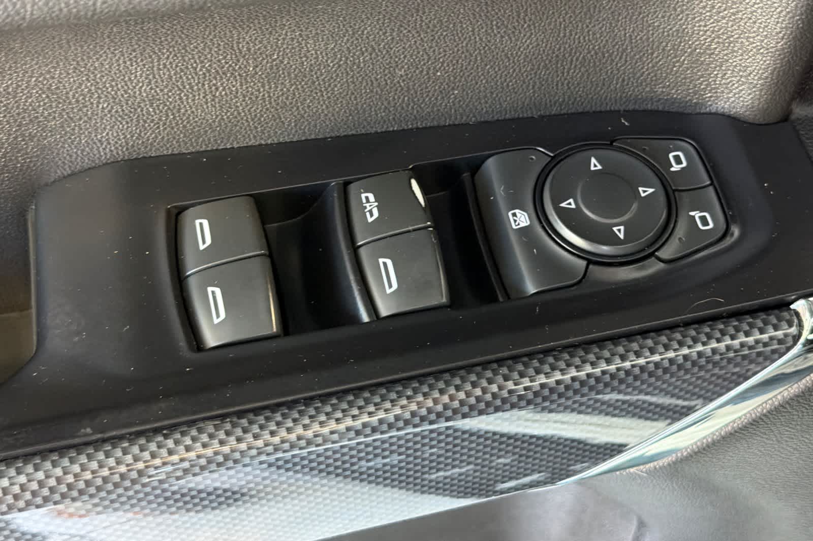 Thumbnail: 2019 Chevrolet Silverado 1500 - 14