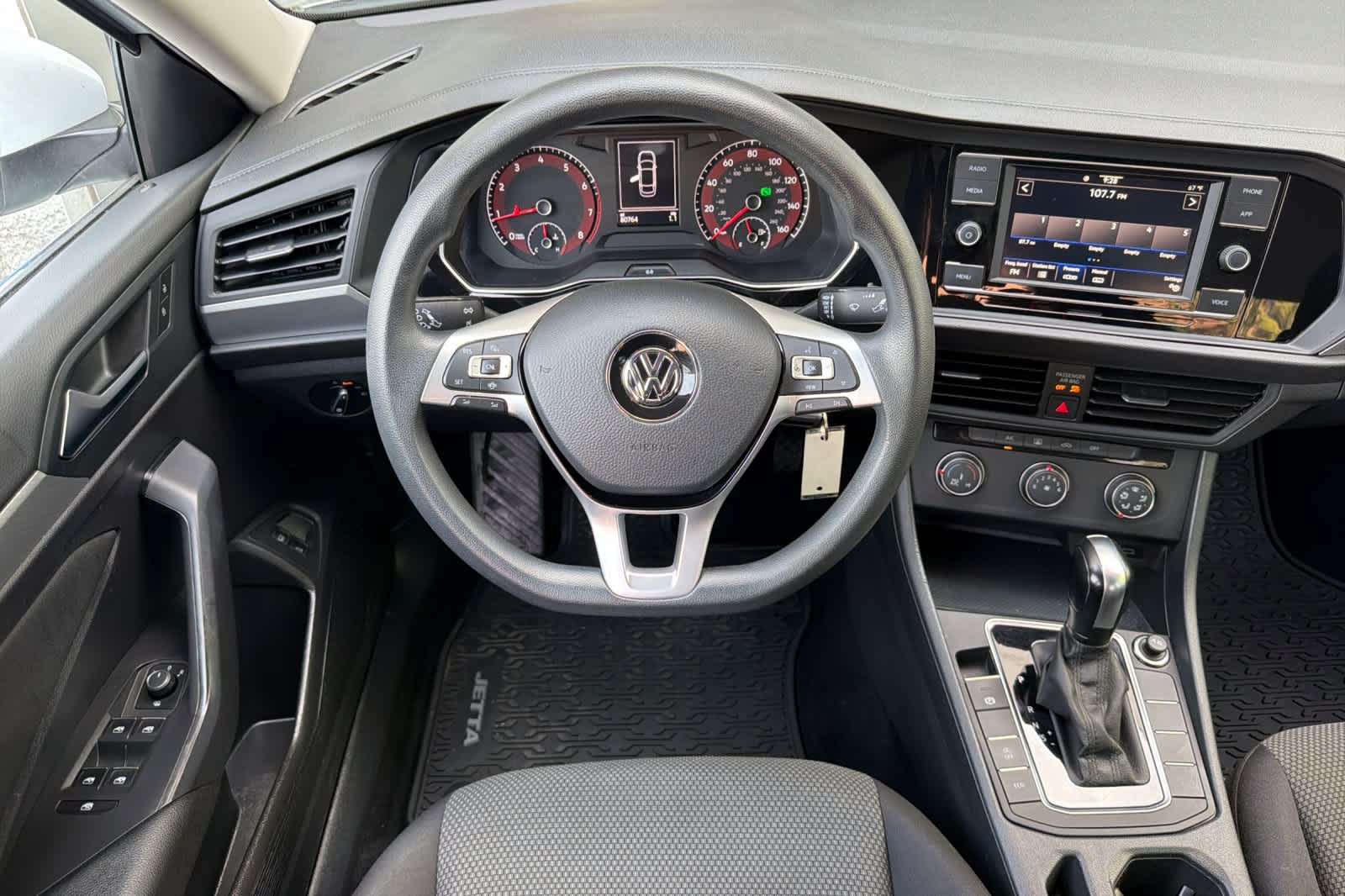 Thumbnail: 2021 Volkswagen Jetta - 16