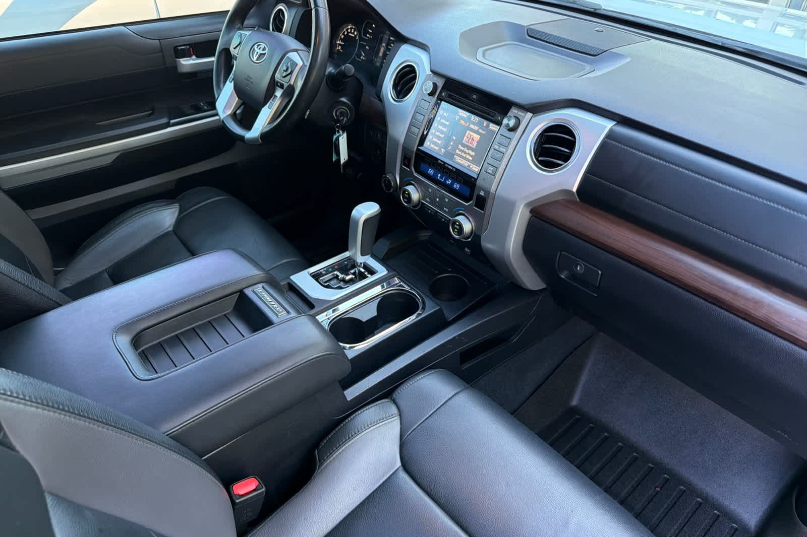 Thumbnail: 2018 Toyota Tundra - 16