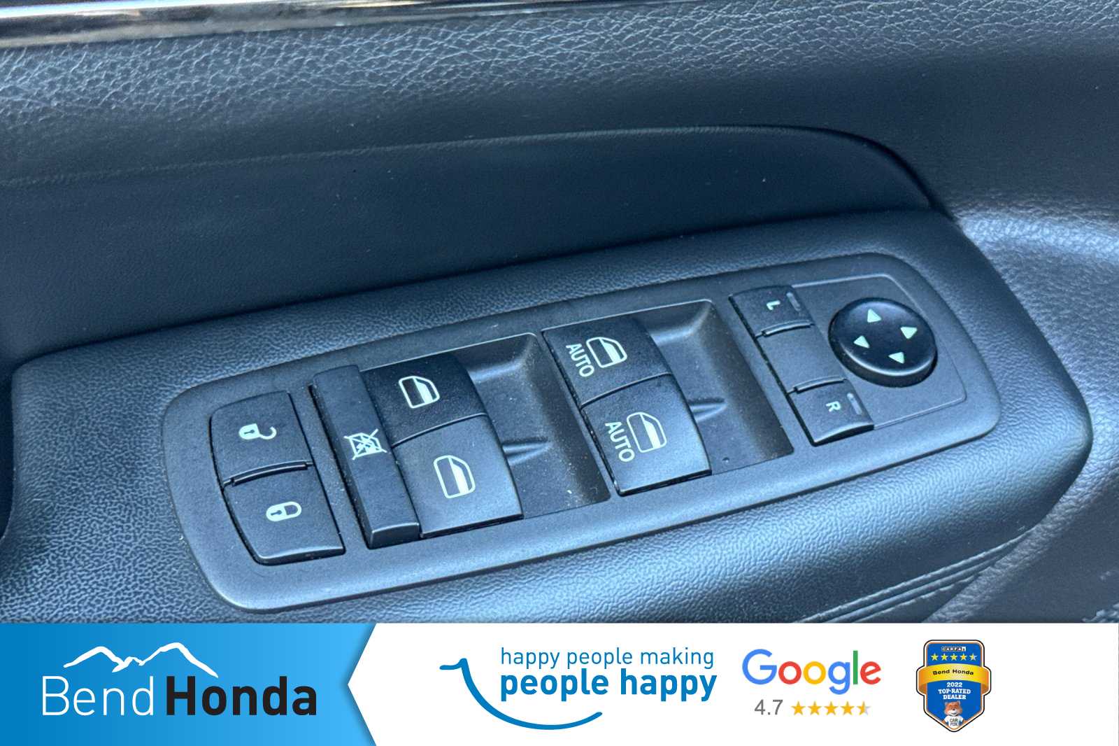 Thumbnail: 2019 Jeep Grand Cherokee - 15