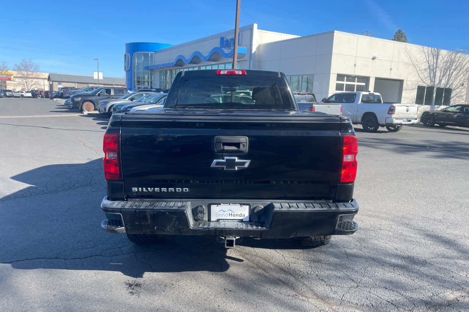 Thumbnail: 2017 Chevrolet Silverado 1500 - 4