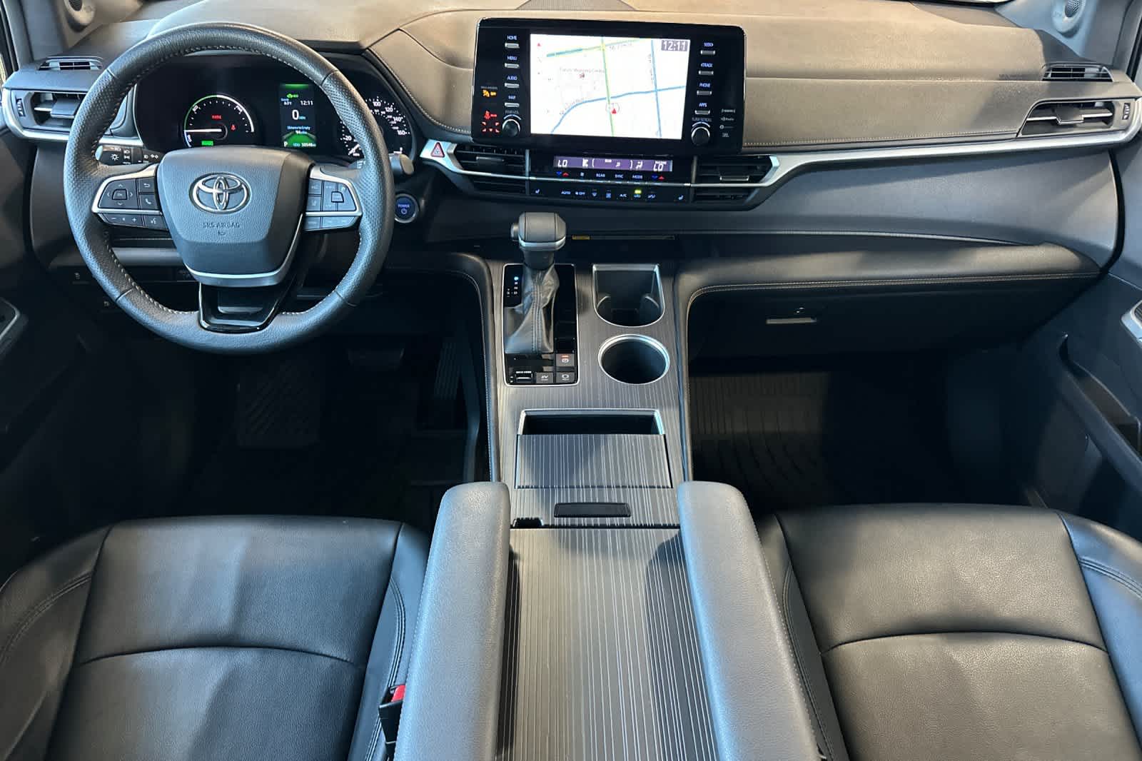 Thumbnail: 2022 Toyota Sienna - 2