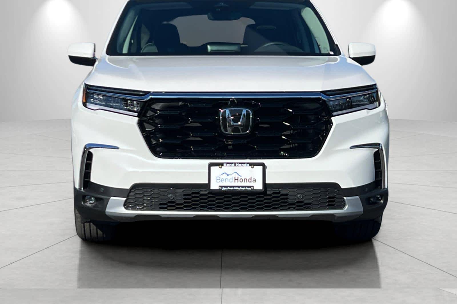 Thumbnail: 2025 Honda Pilot - 10