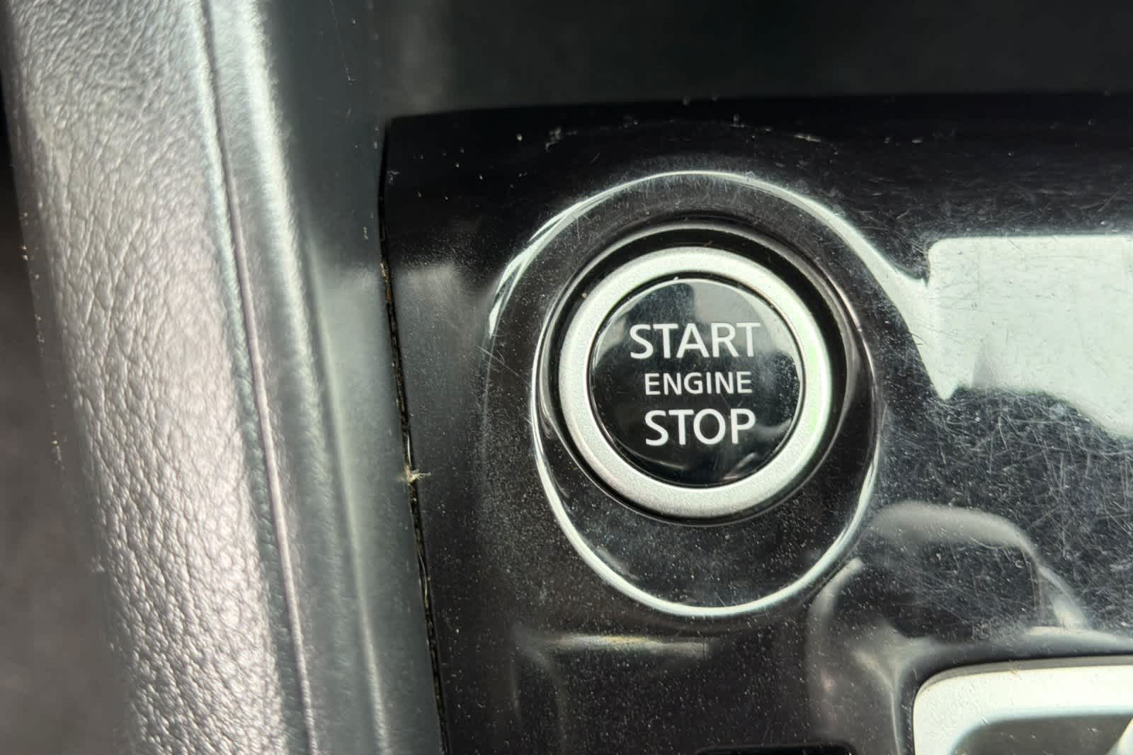 Thumbnail: 2021 Nissan Kicks - 24