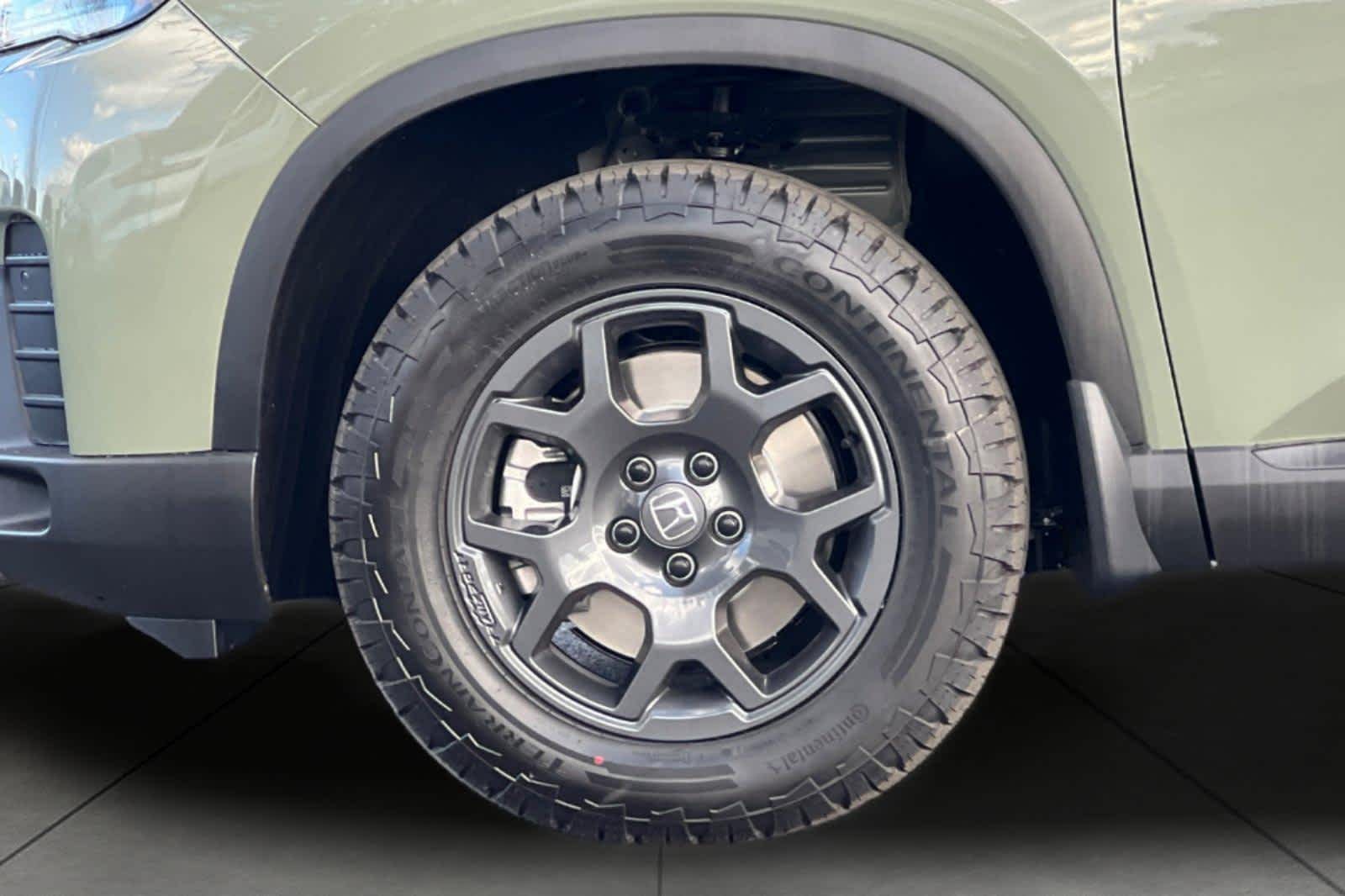 Thumbnail: 2026 Honda Pilot - 9