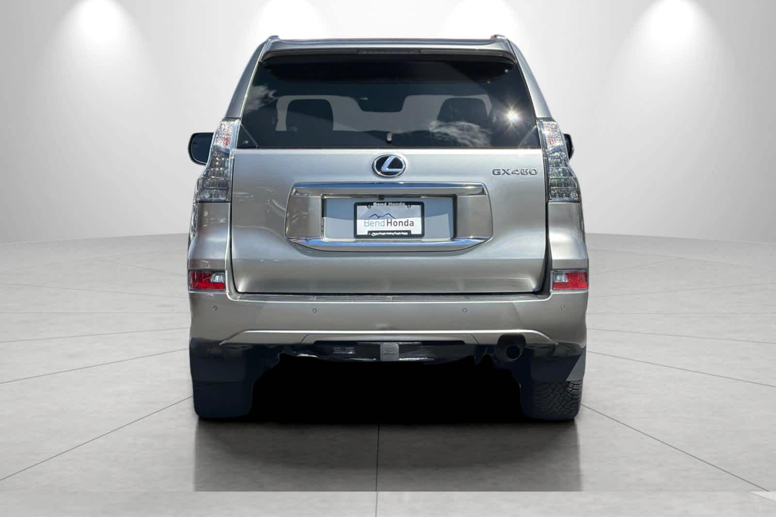 Thumbnail: 2023 Lexus GX - 7