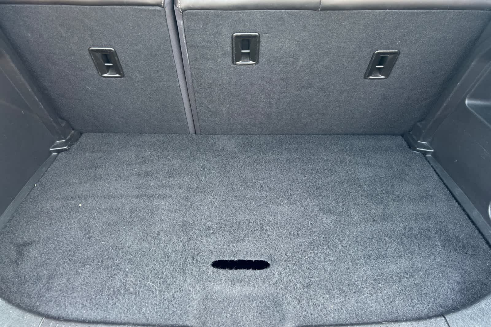 Thumbnail: 2015 Chevrolet Sonic - 17