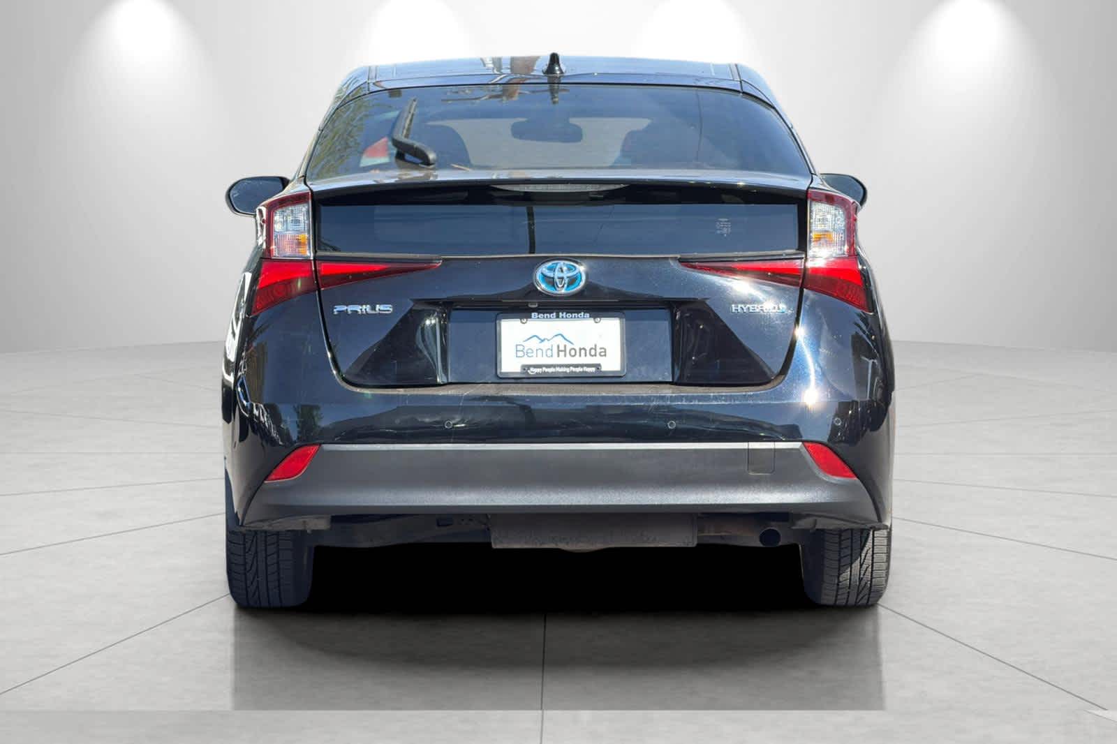 Thumbnail: 2021 Toyota Prius - 6
