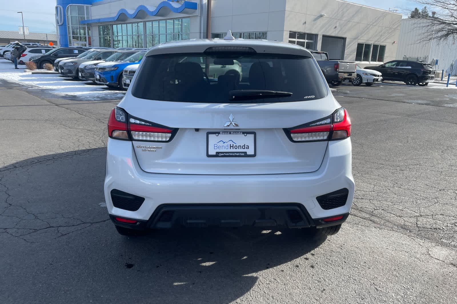 Thumbnail: 2024 Mitsubishi Outlander Sport - 7