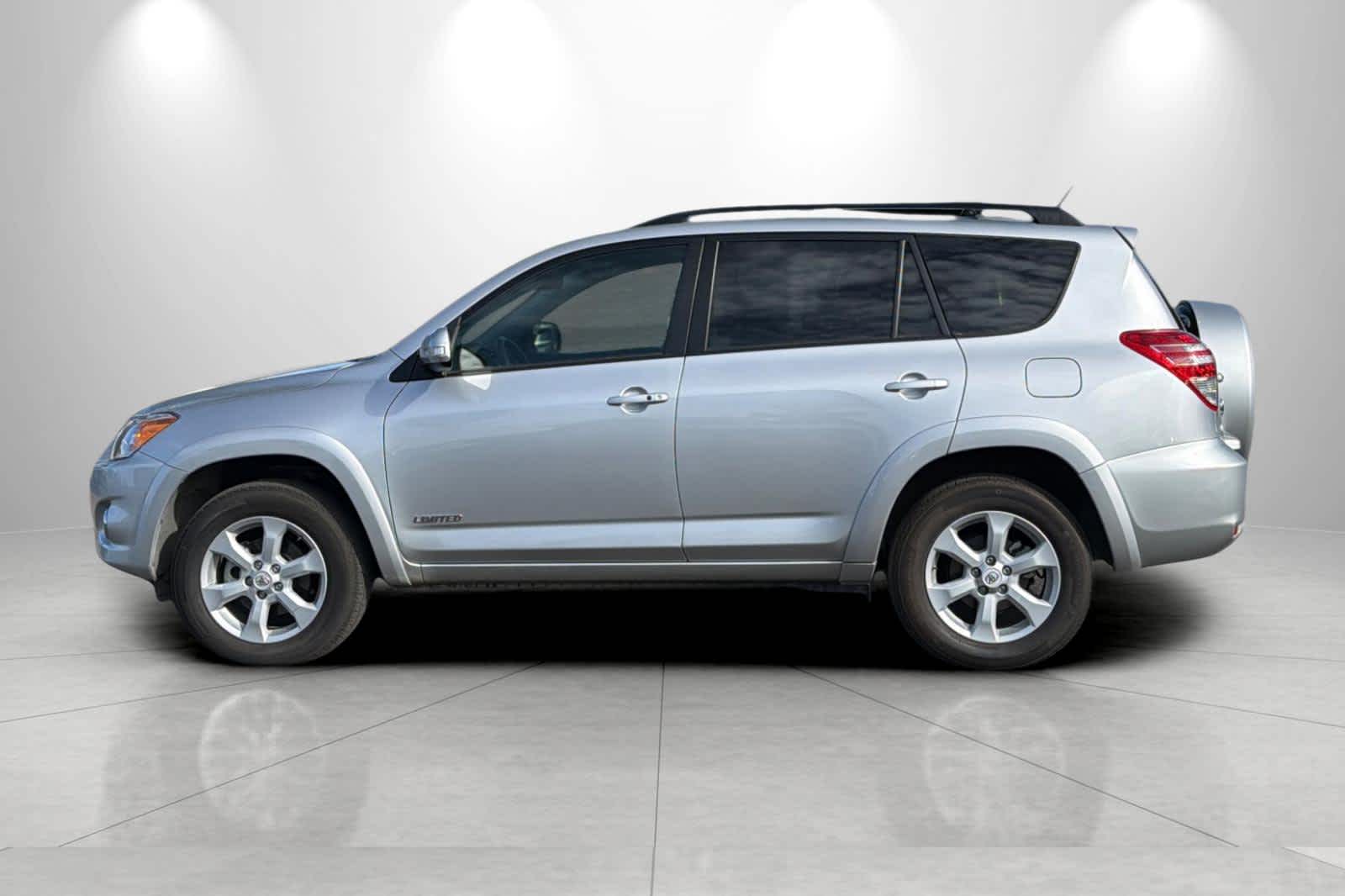 Thumbnail: 2012 Toyota RAV4 - 5