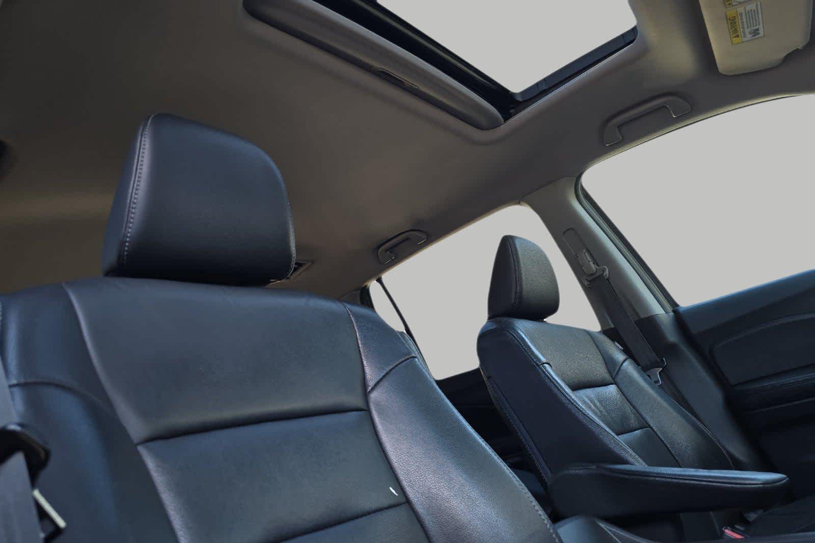 Thumbnail: 2016 Honda Pilot - 19