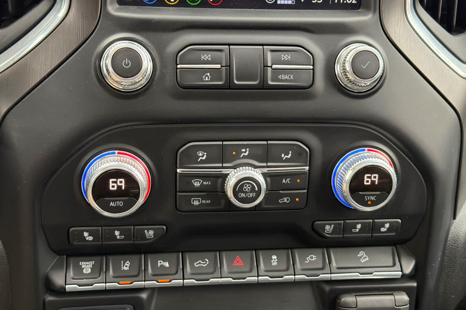 Thumbnail: 2021 GMC Sierra 3500 - 22