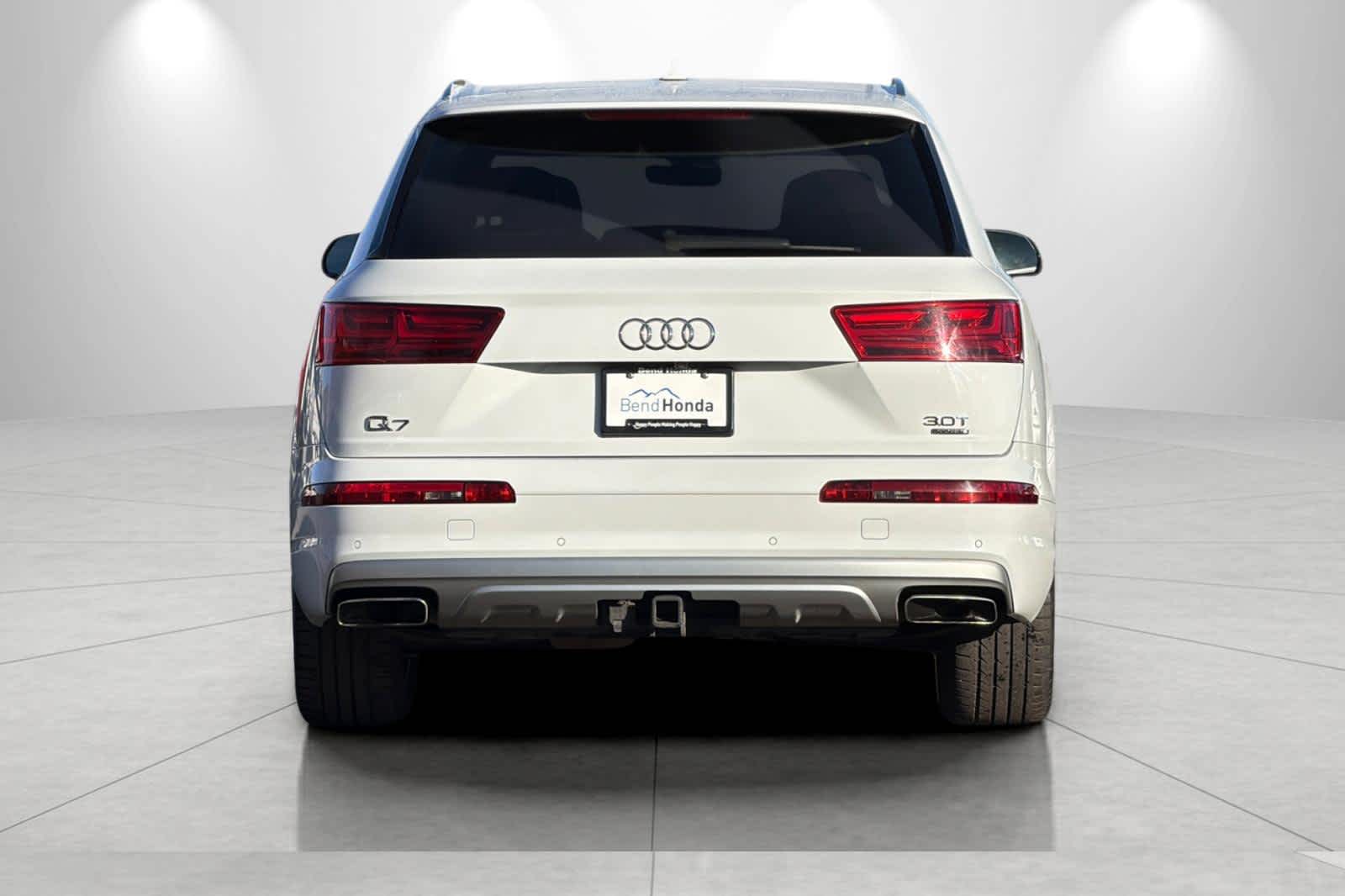 Thumbnail: 2017 Audi Q7 - 7