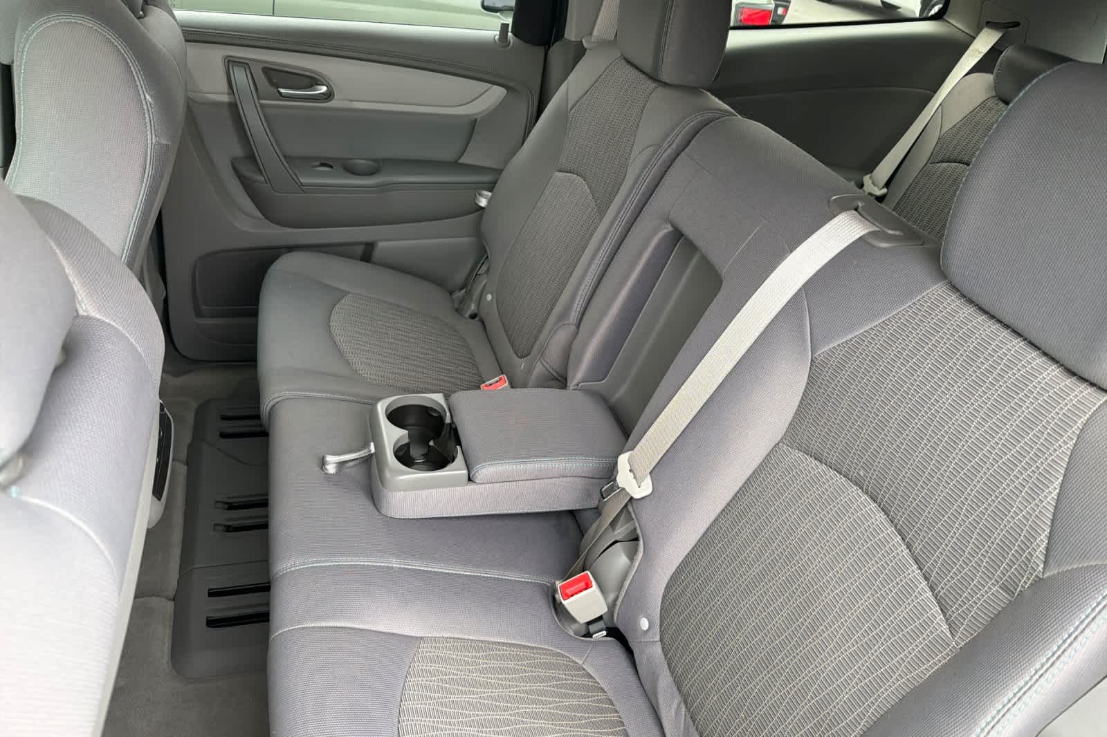 Thumbnail: 2013 Chevrolet Traverse - 4