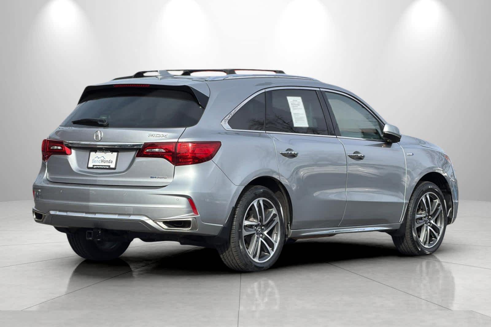 Thumbnail: 2017 Acura MDX - 2