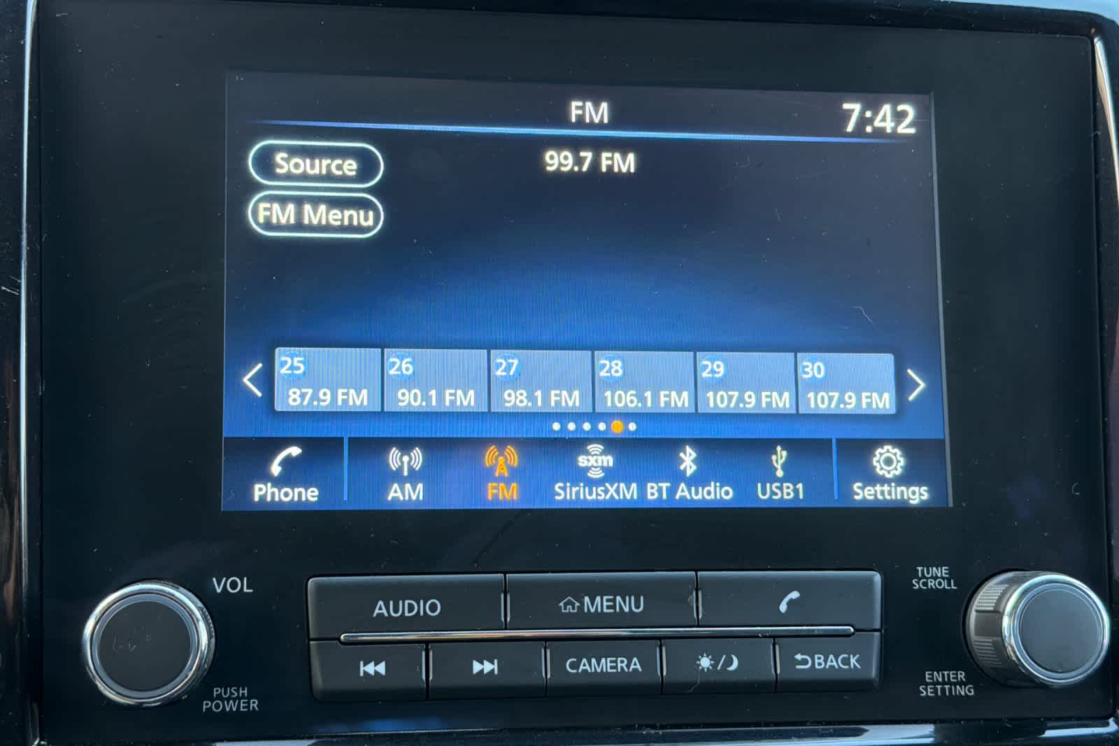 Thumbnail: 2022 Nissan Frontier - 19