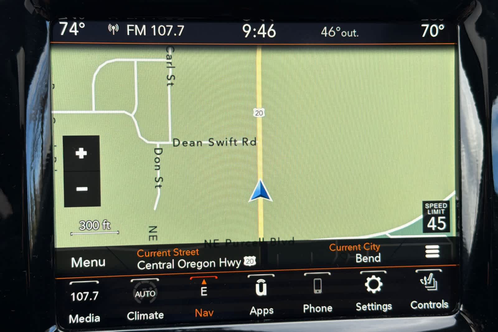 Thumbnail: 2020 Jeep Cherokee - 21