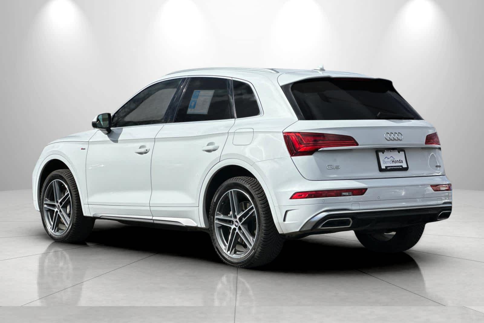 Thumbnail: 2021 Audi Q5 - 6