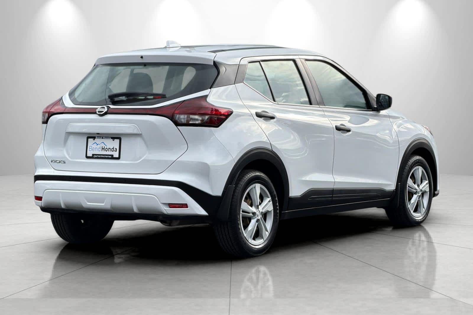 Thumbnail: 2021 Nissan Kicks - 2