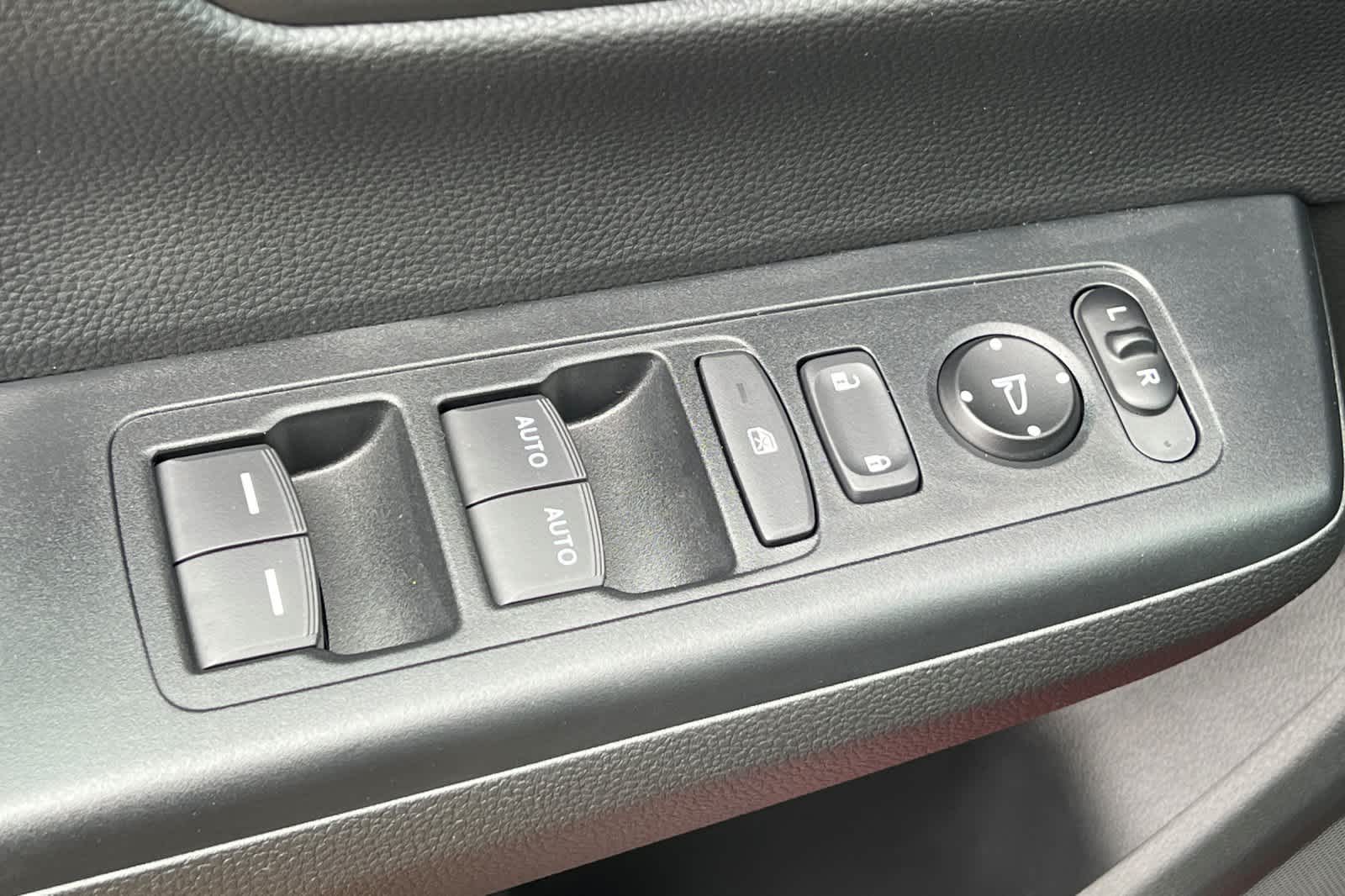 Thumbnail: 2026 Honda CR-V - 15