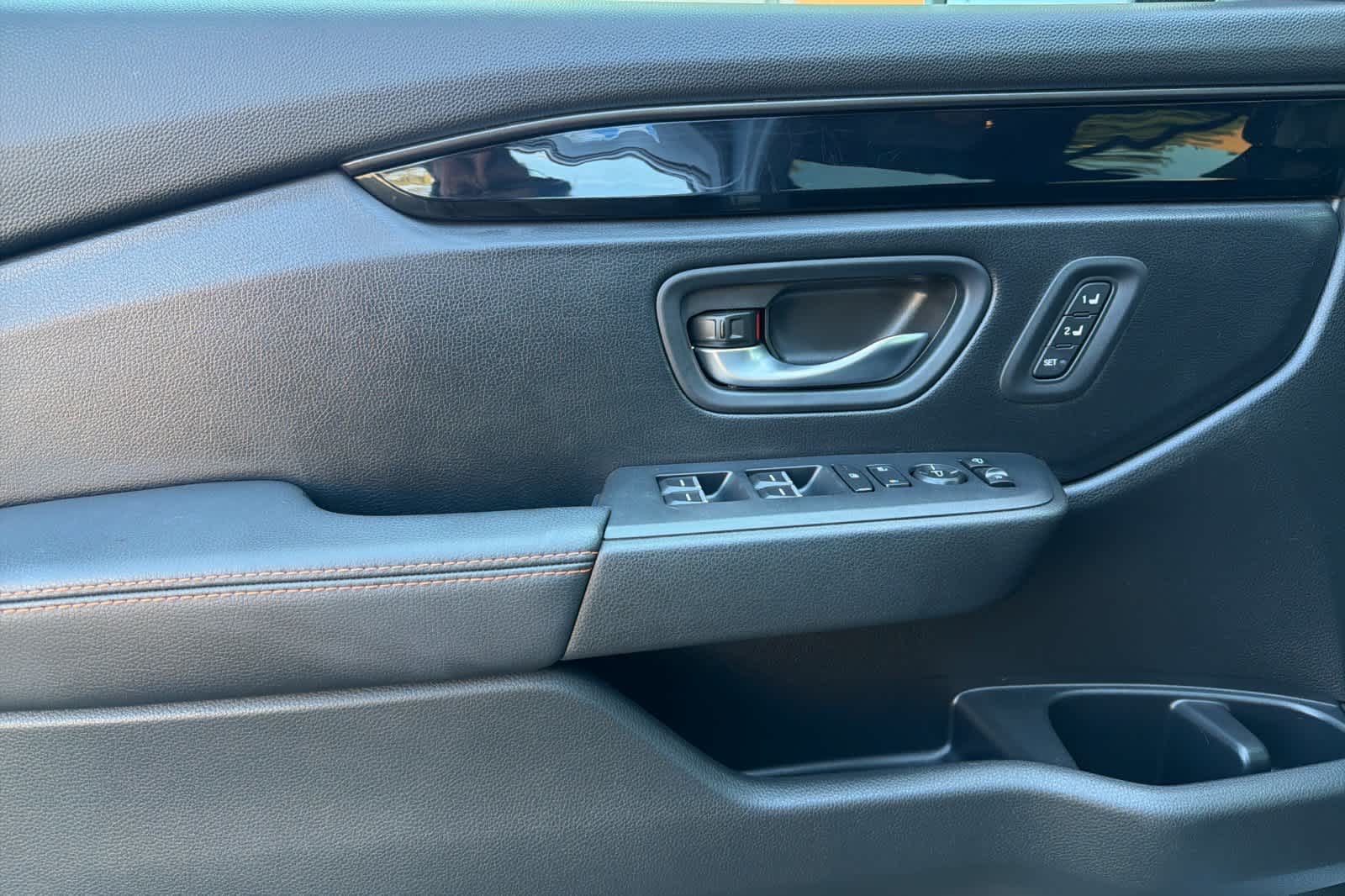 Thumbnail: 2025 Honda Pilot - 14