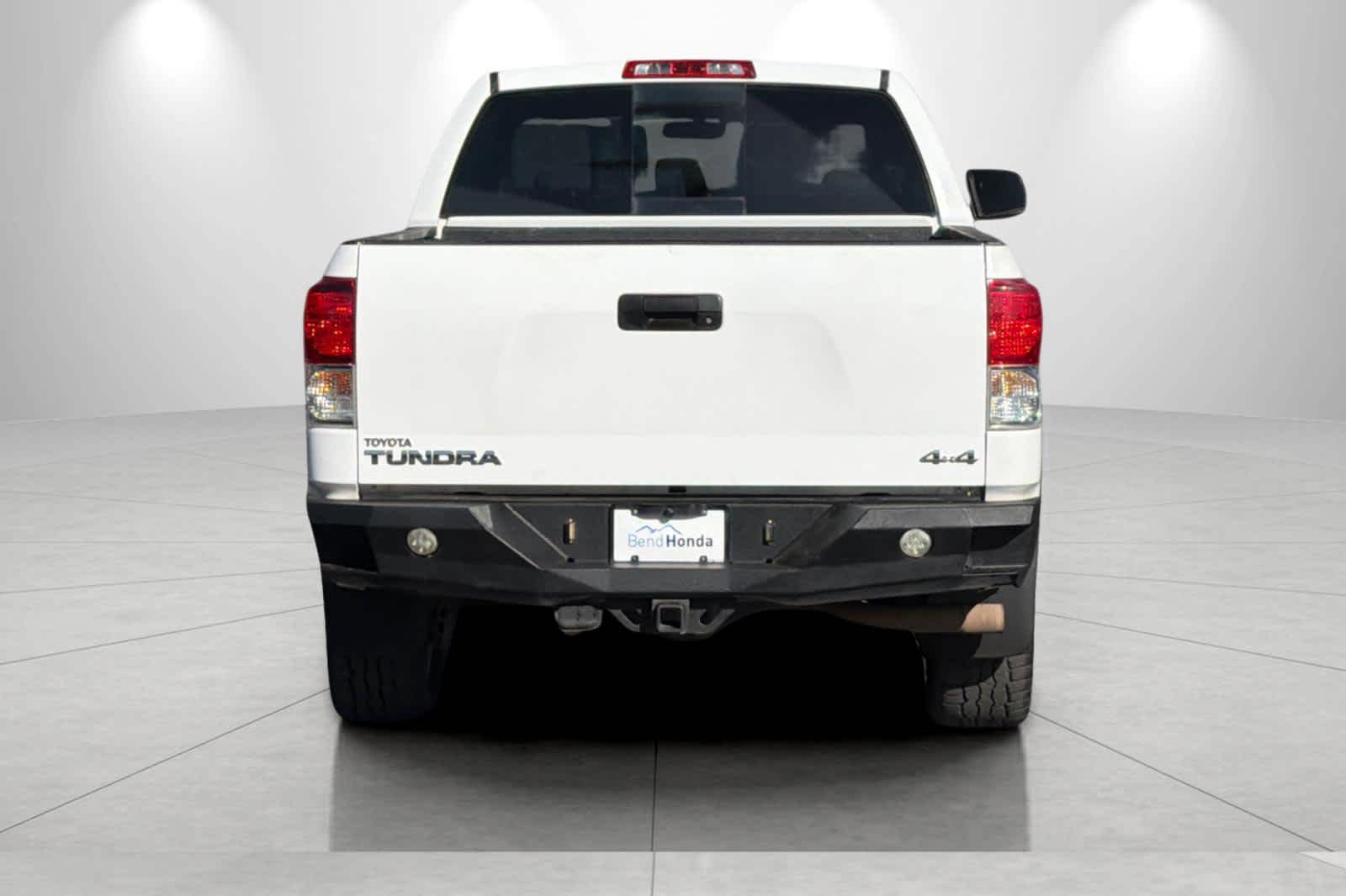 Thumbnail: 2011 Toyota Tundra - 7