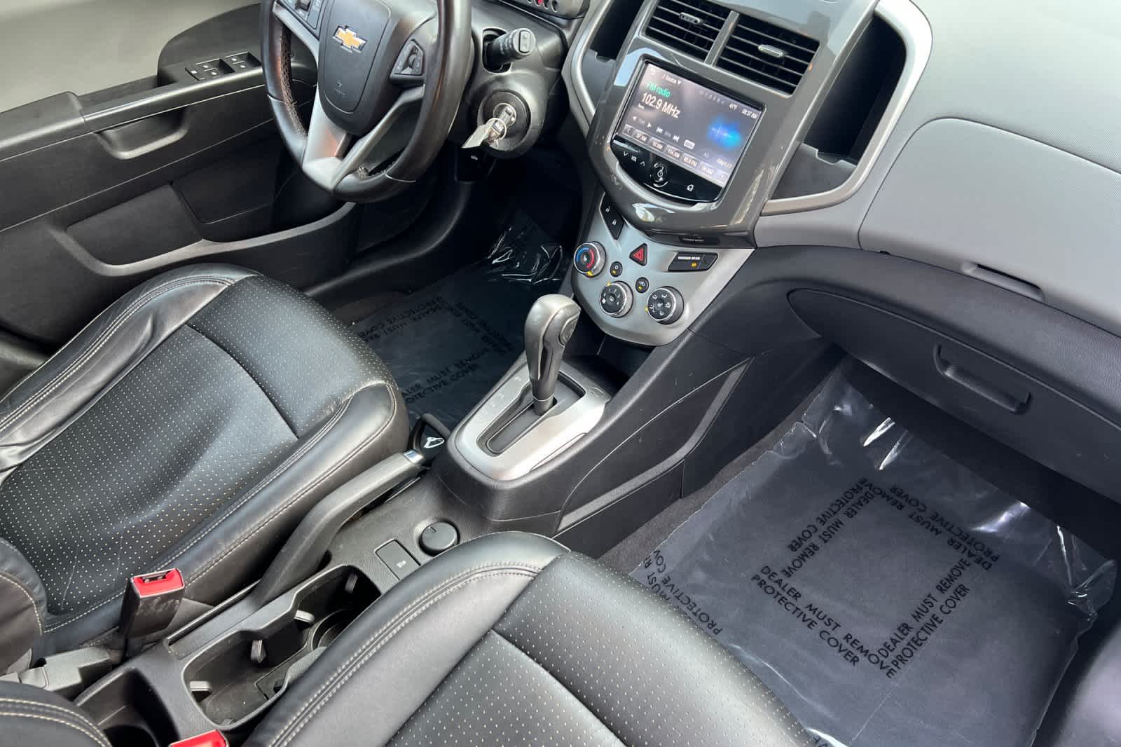 Thumbnail: 2015 Chevrolet Sonic - 18