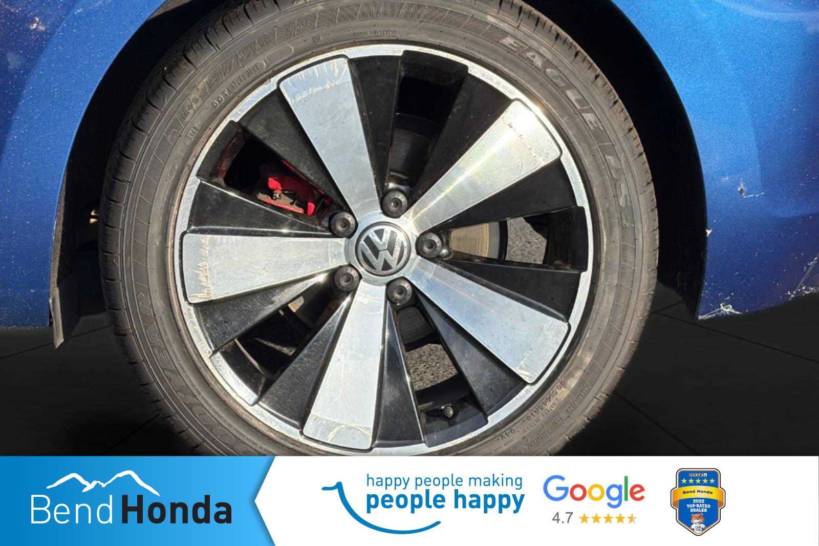 Thumbnail: 2012 Volkswagen Beetle - 11