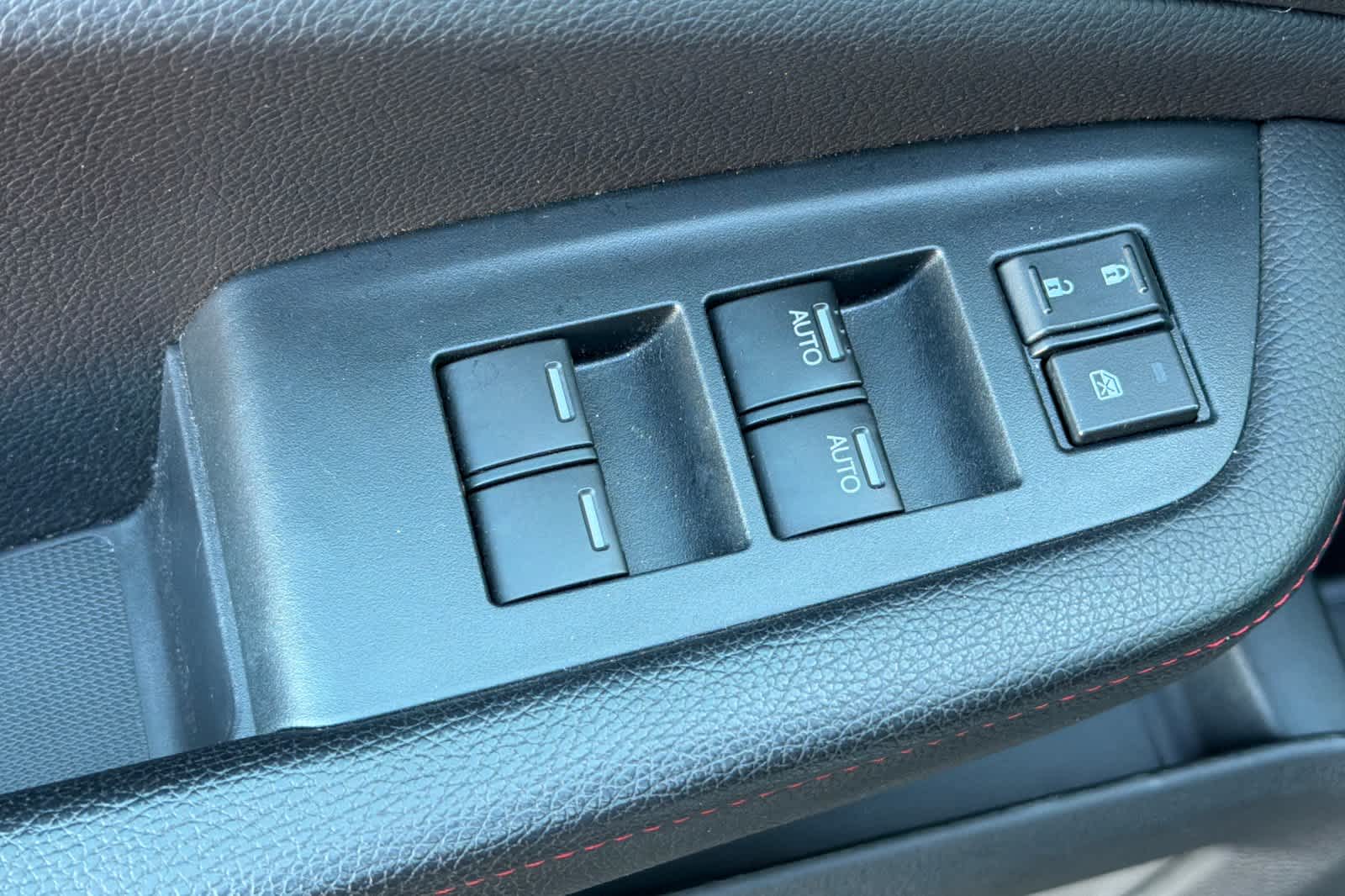 Thumbnail: 2023 Honda Ridgeline - 14