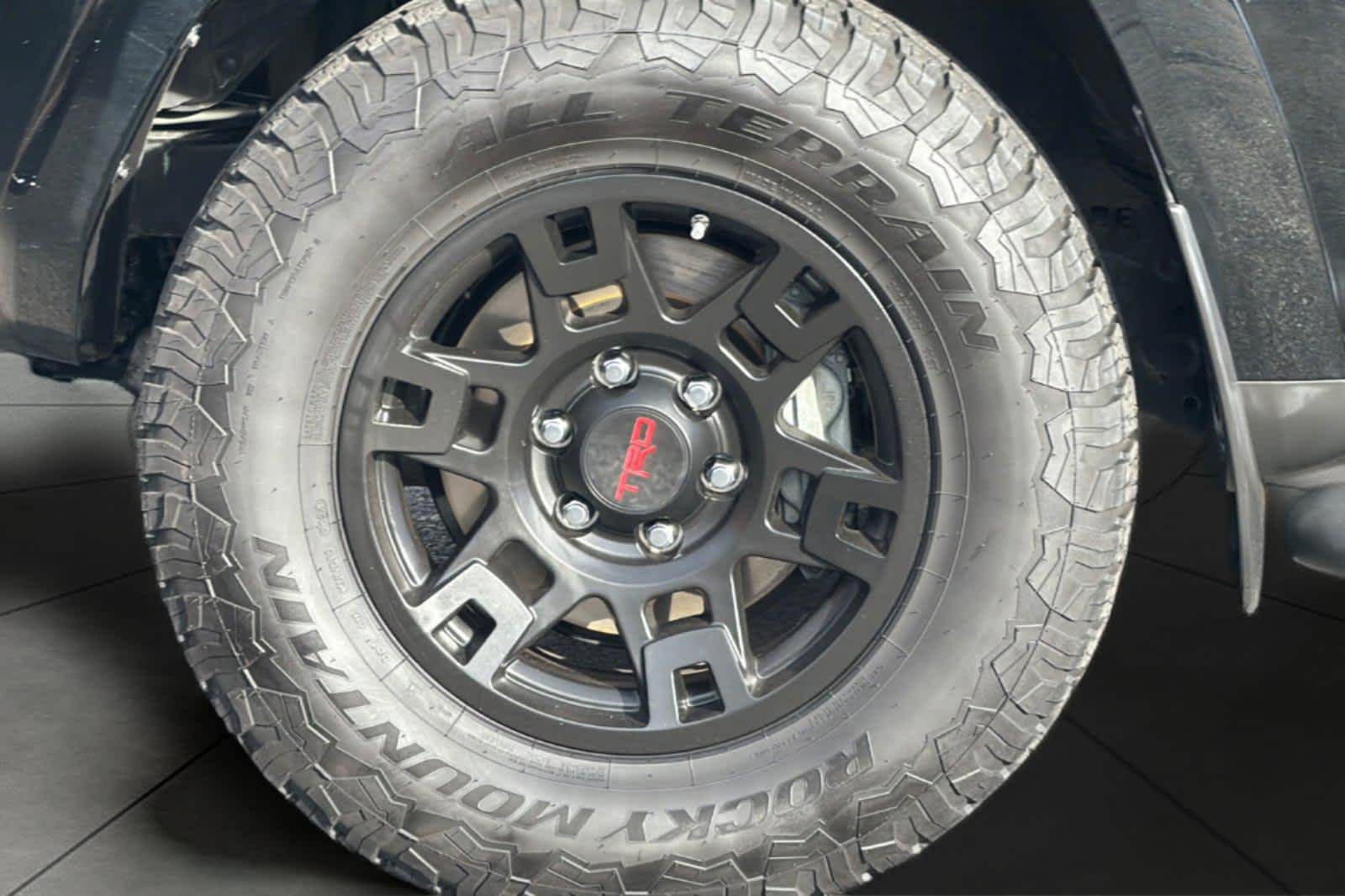 Thumbnail: 2021 Toyota 4Runner - 11