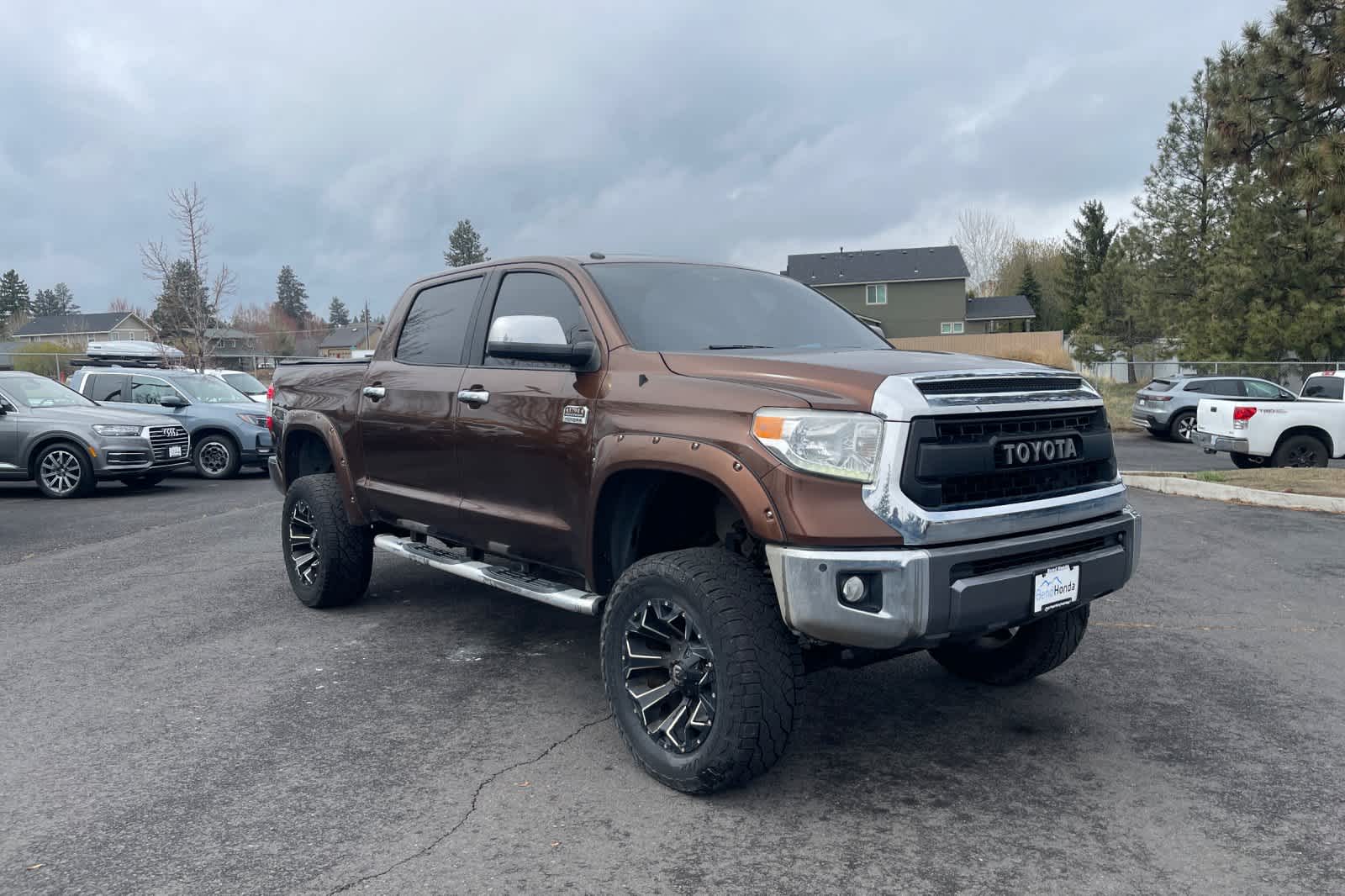 Thumbnail: 2017 Toyota Tundra - 7