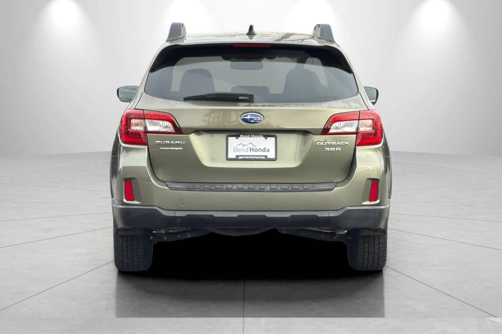 Thumbnail: 2016 Subaru Outback - 7