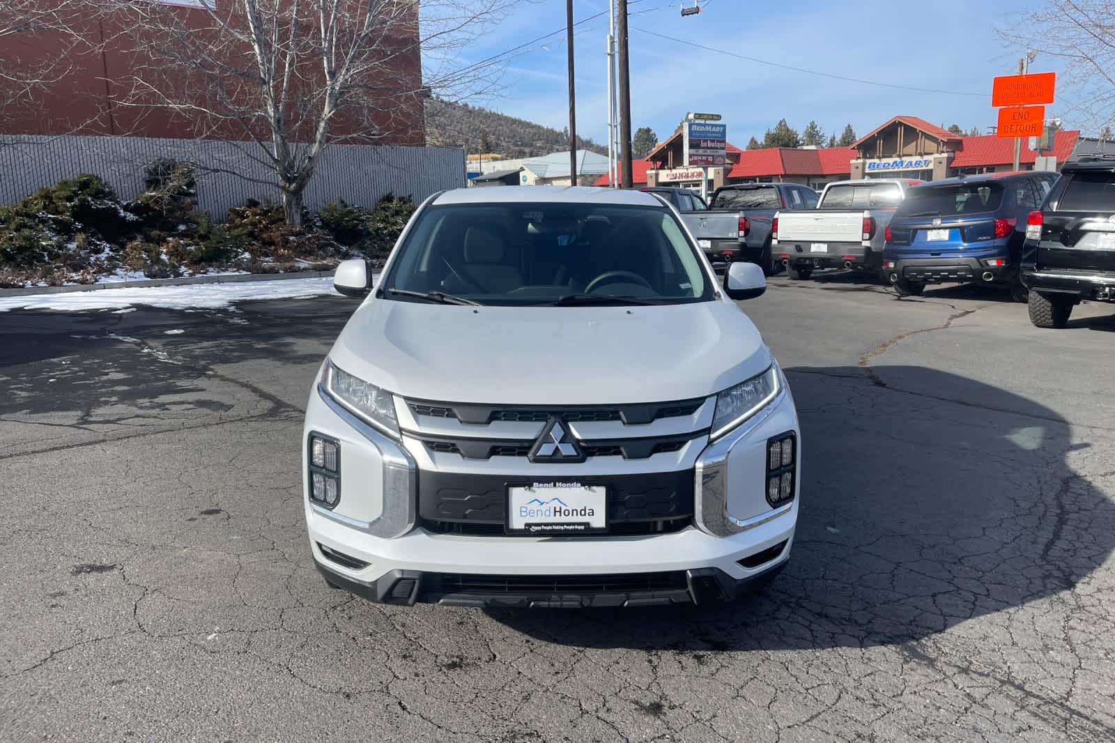 Thumbnail: 2024 Mitsubishi Outlander Sport - 10