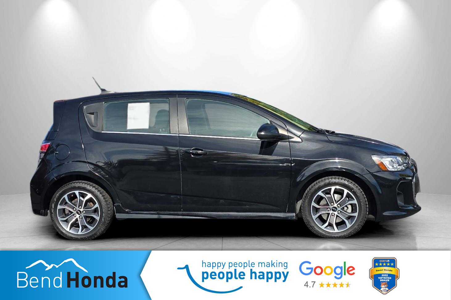 Thumbnail: 2019 Chevrolet Sonic - 8