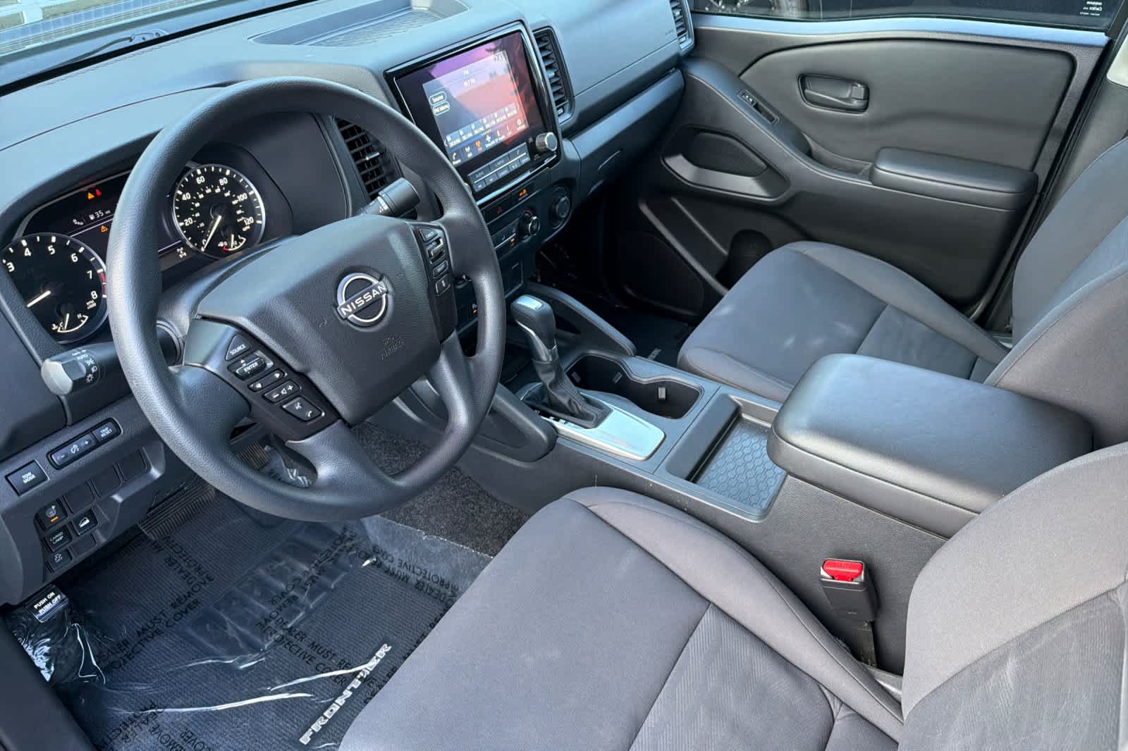 Thumbnail: 2022 Nissan Frontier - 13