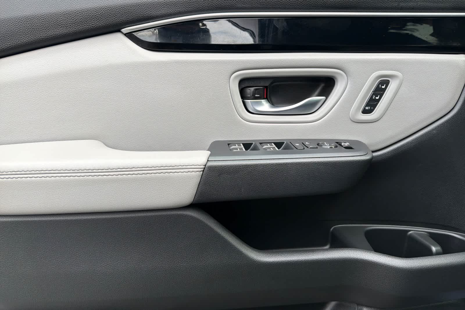 Thumbnail: 2025 Honda Pilot - 14